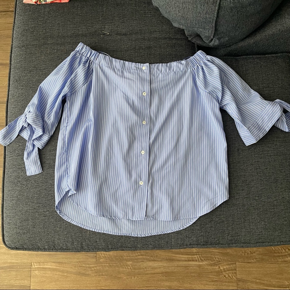 Off the shoulder striped blouse